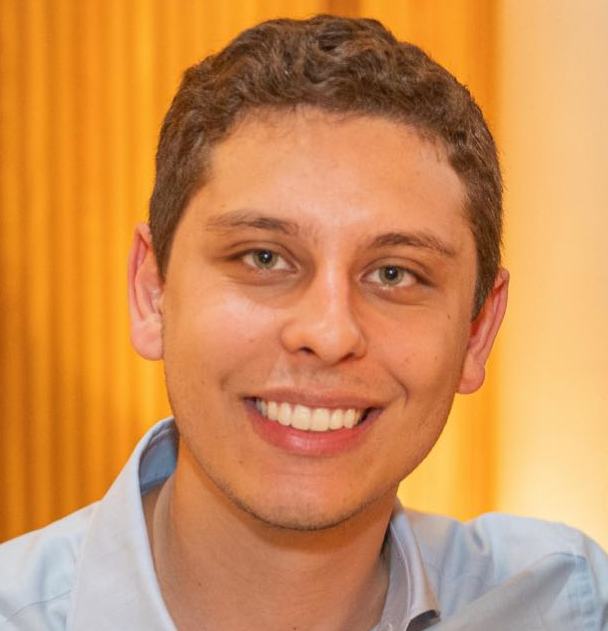 Retrato de João Marcos, CEO do Grupo Avilages